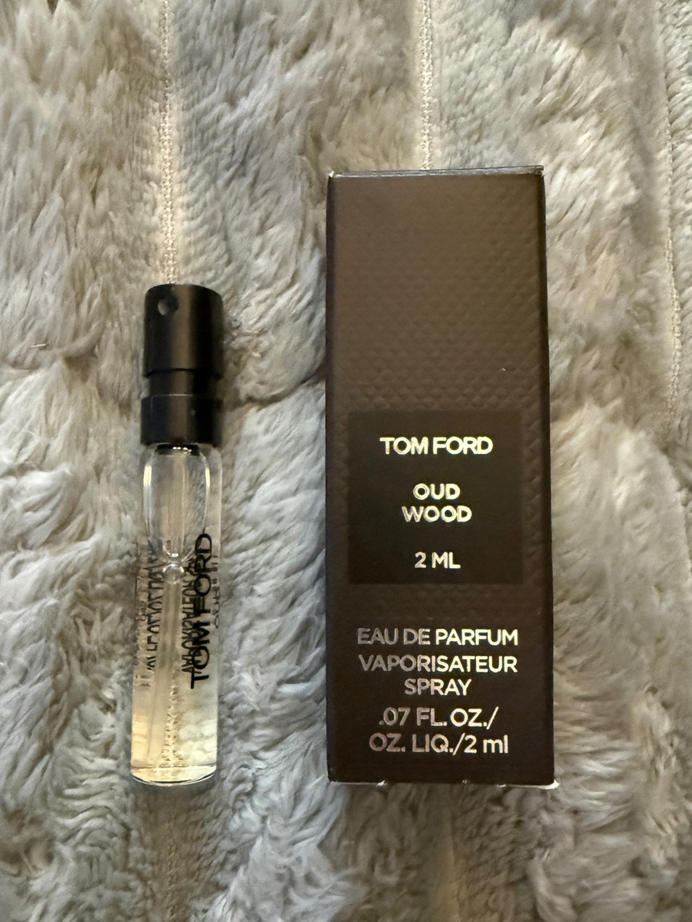 Tom Ford Oud Wood Sample Vial - Black and Black Packaging